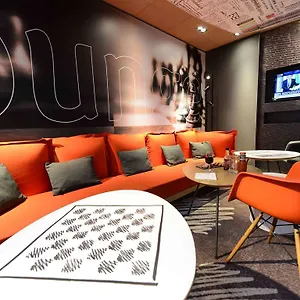 Hotel Ibis Gerland Musee Des Confluences